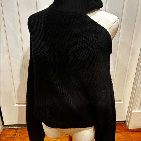 Misa Los Angeles Black Off-the-Shoulder Sweater - Picture 3 of 6